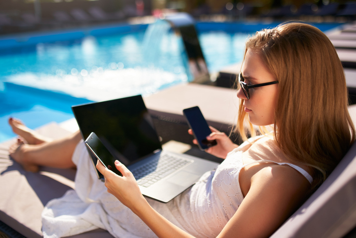 Seamless Process for Collecting Facebook Reviews for Pool Services