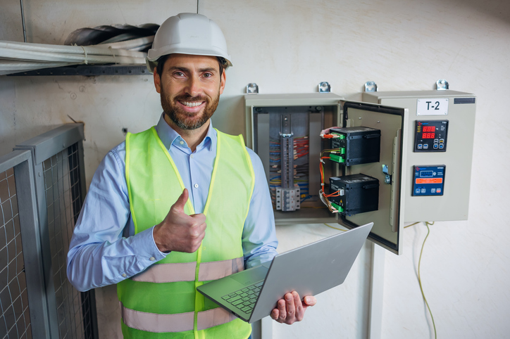 Top Features to Look for in a Local Electrical Review Management System